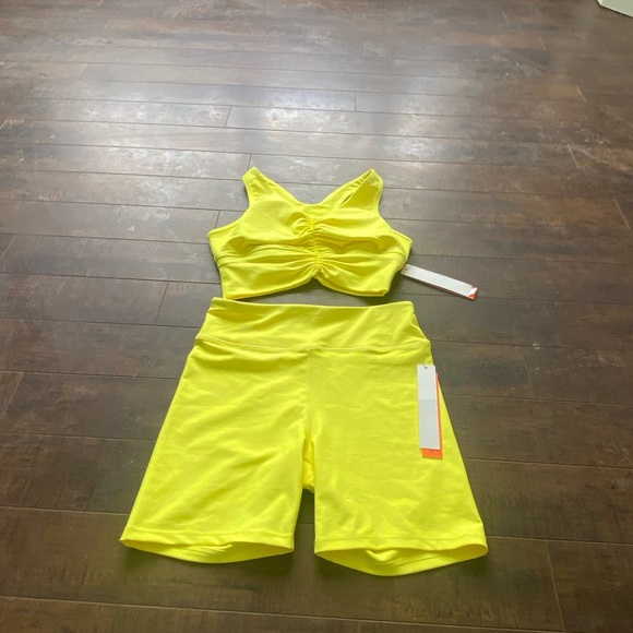 Aqua Athletic LDS Shirred sports bra and matching shorts - Picture 12 of 16